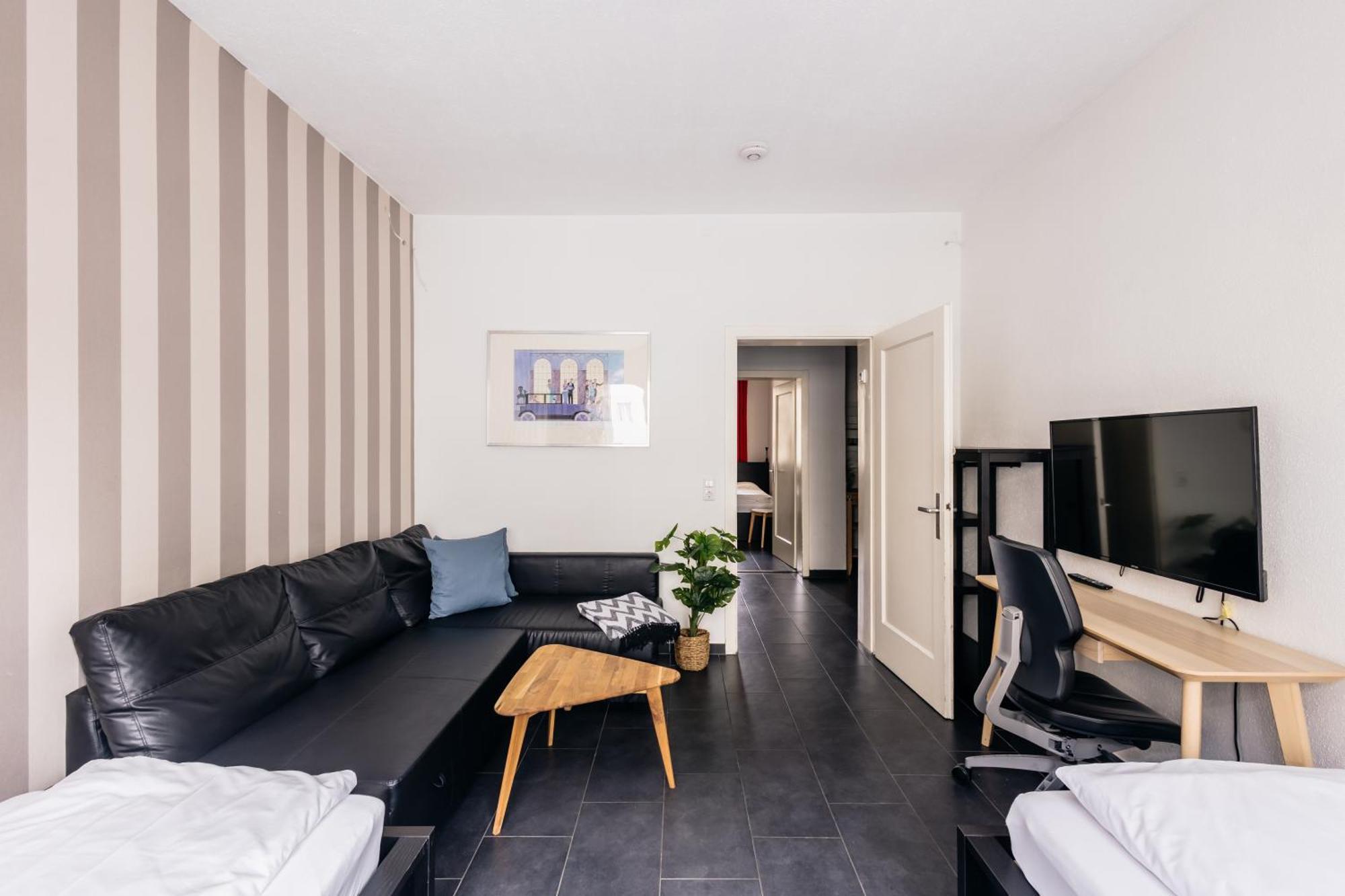 Centrally Located 2-Room Apartment Hannover Exterior photo