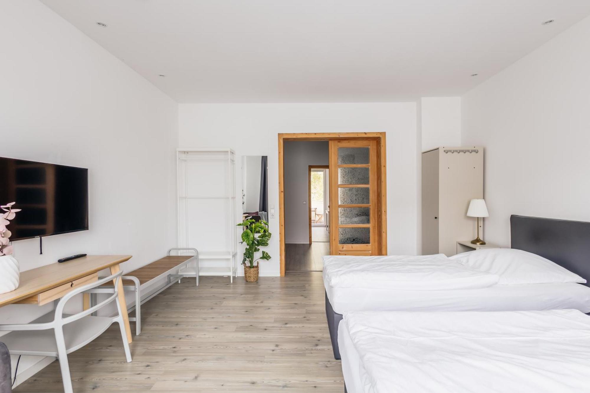 Centrally Located 2-Room Apartment Hannover Exterior photo